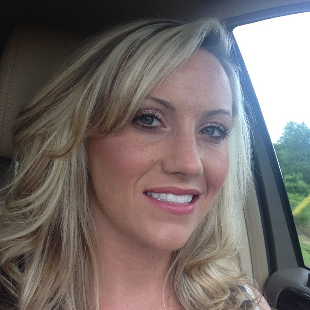 Meet your Posher, Jennifer